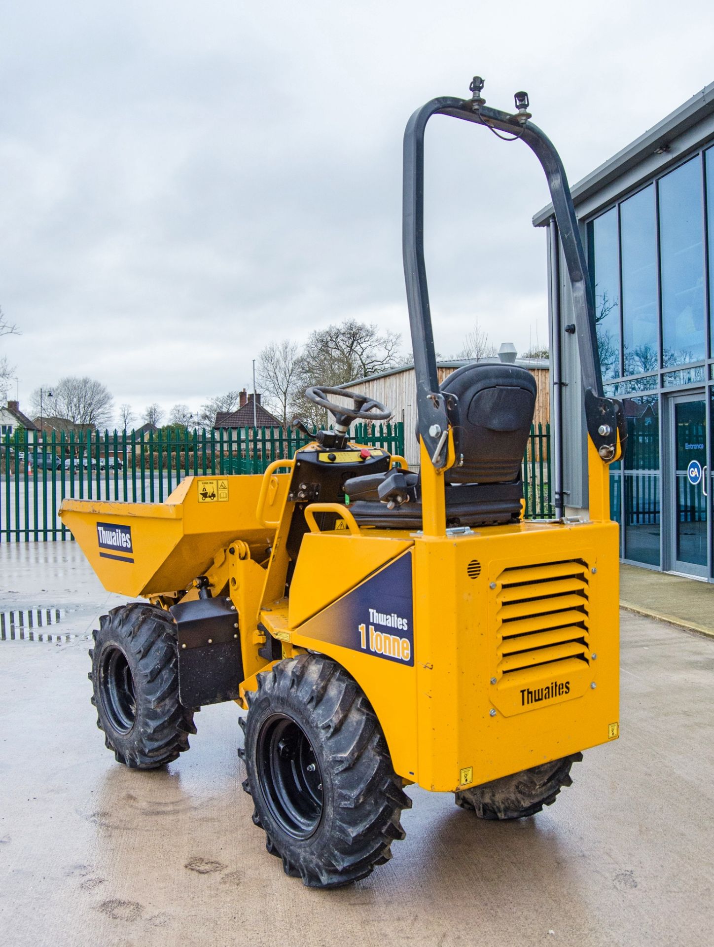 Thwaites 1 tonne hi-tip dumper Year: 2021 S/N: 210F616 Recorded Hours: 389 - Image 4 of 22