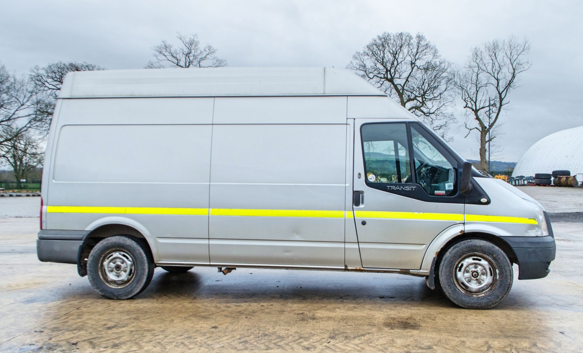 Ford Transit 125 T350 2198cc diesel RWD LWB 6 speed manual drain surveillance panel van Registration - Image 7 of 32