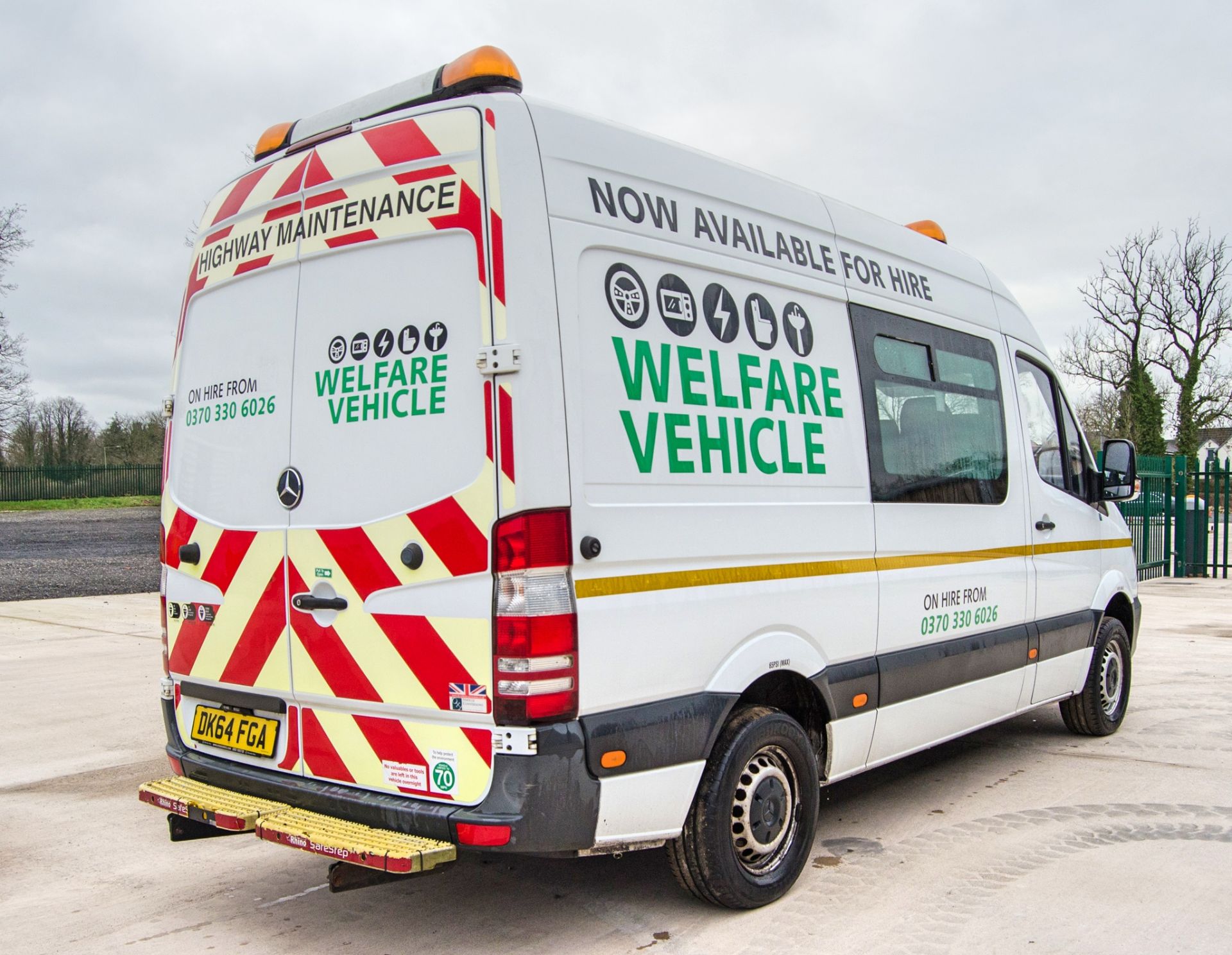 Mercedes Benz Sprinter 313 CDi 2143cc 6 speed manual welfare van Registration Number: DK64 FGA - Image 3 of 35