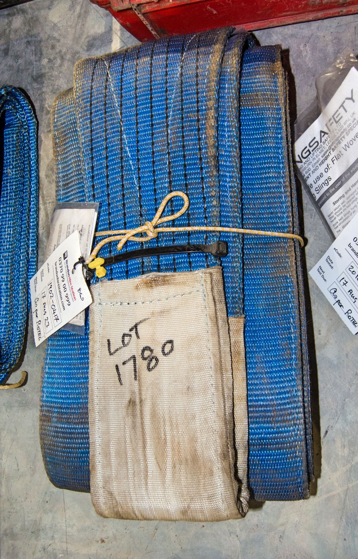 6 tonne webbed lifting sling 19020417