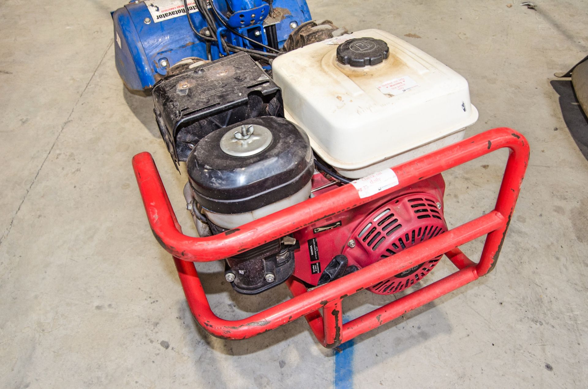 Tracmaster Camon C8 petrol driven rotavator 14031403 - Image 3 of 3