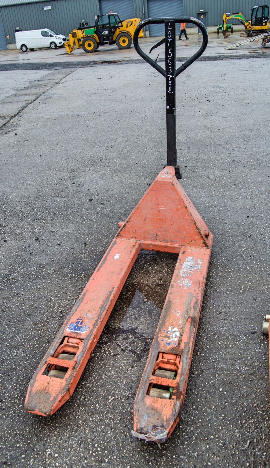 Hand hydraulic pallet truck LB752997