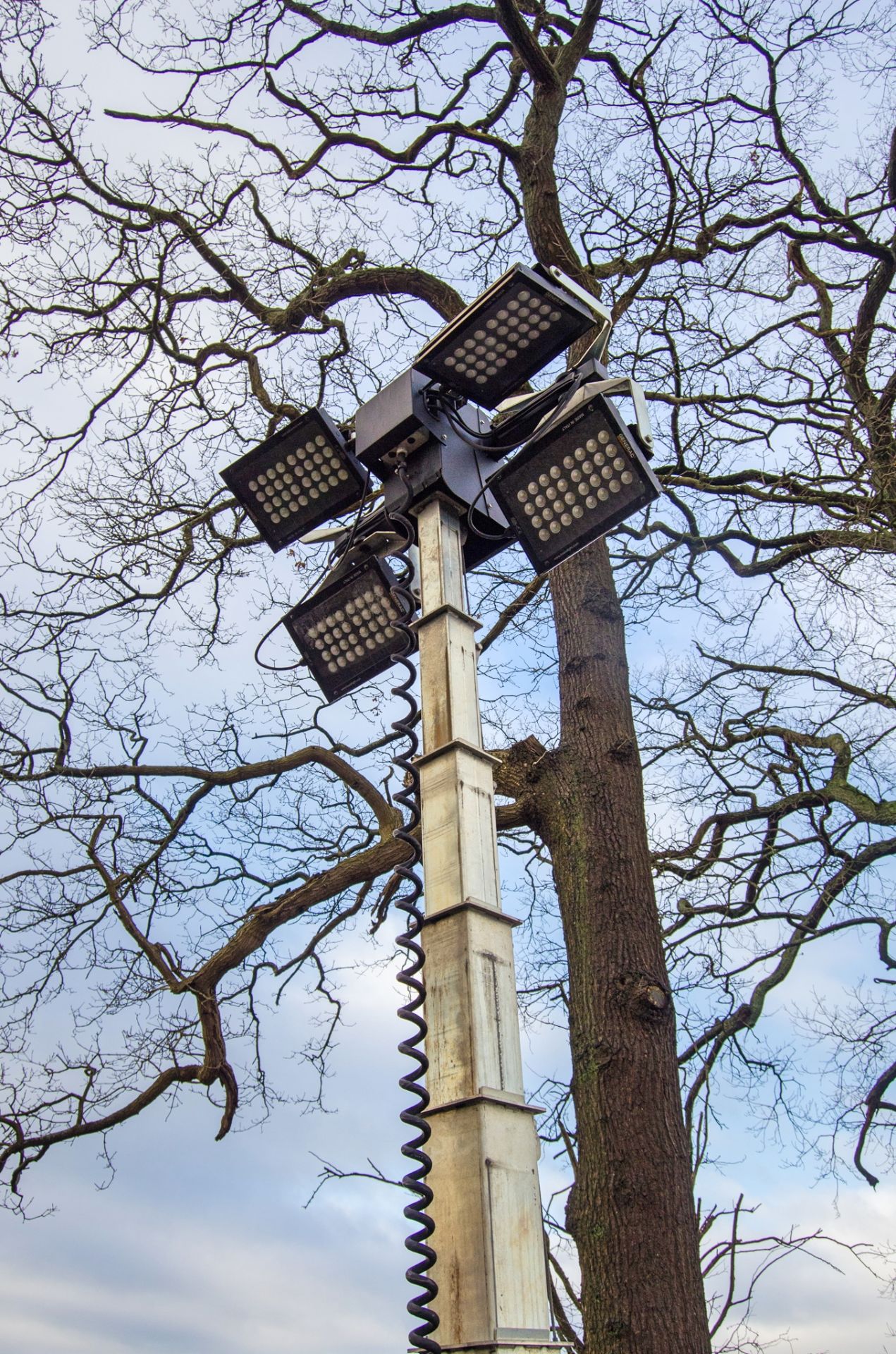 Generac V20 diesel driven 4-head LED fast tow mobile lighting tower Year: 2017 S/N: 1705275 Recorded - Image 7 of 12