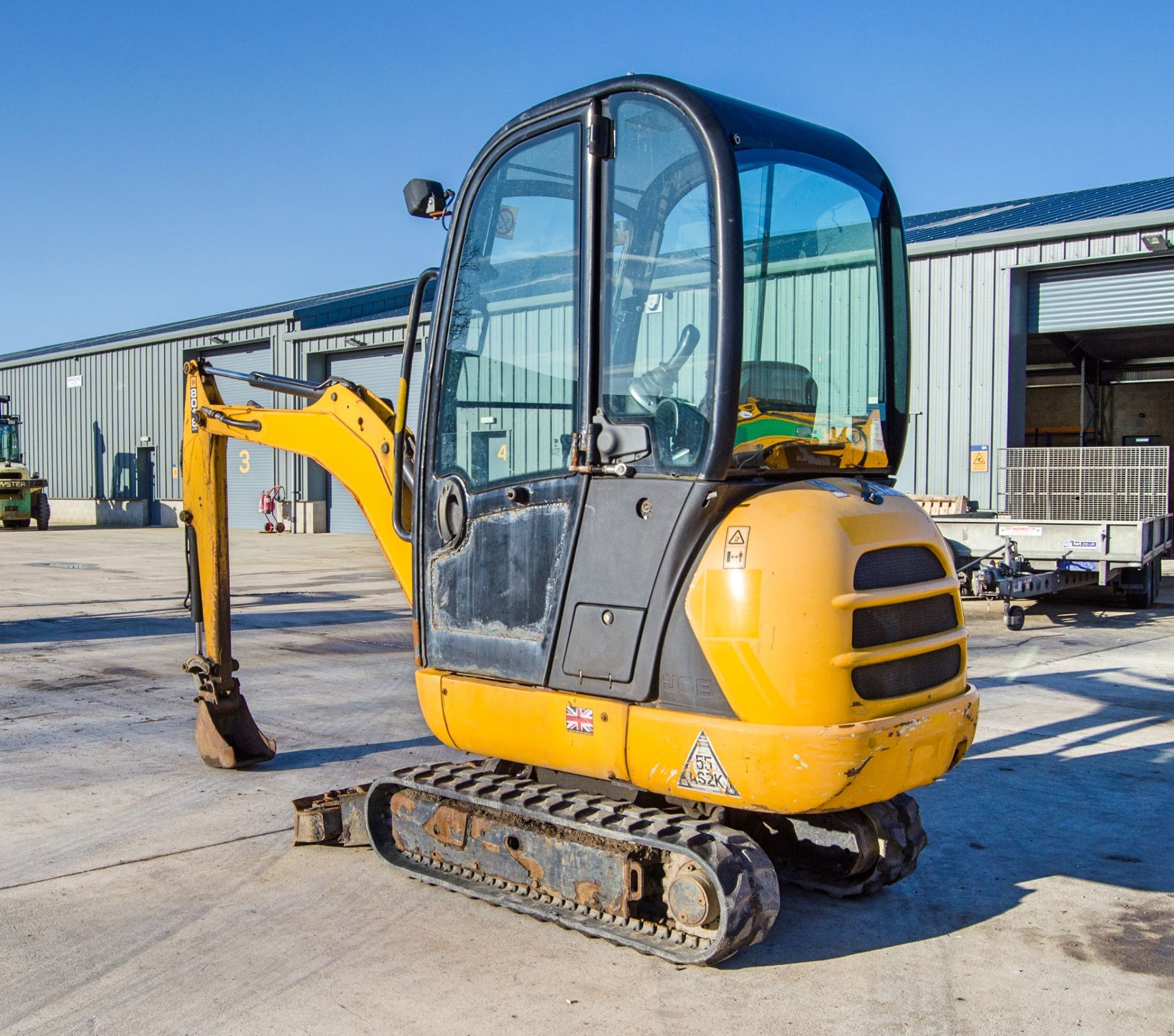 JCB 8018 CTS 1.5 tonne rubber tracked mini excavator Year: 2017 S/N: 2583538 Recorded Hours: 1950 - Image 3 of 26