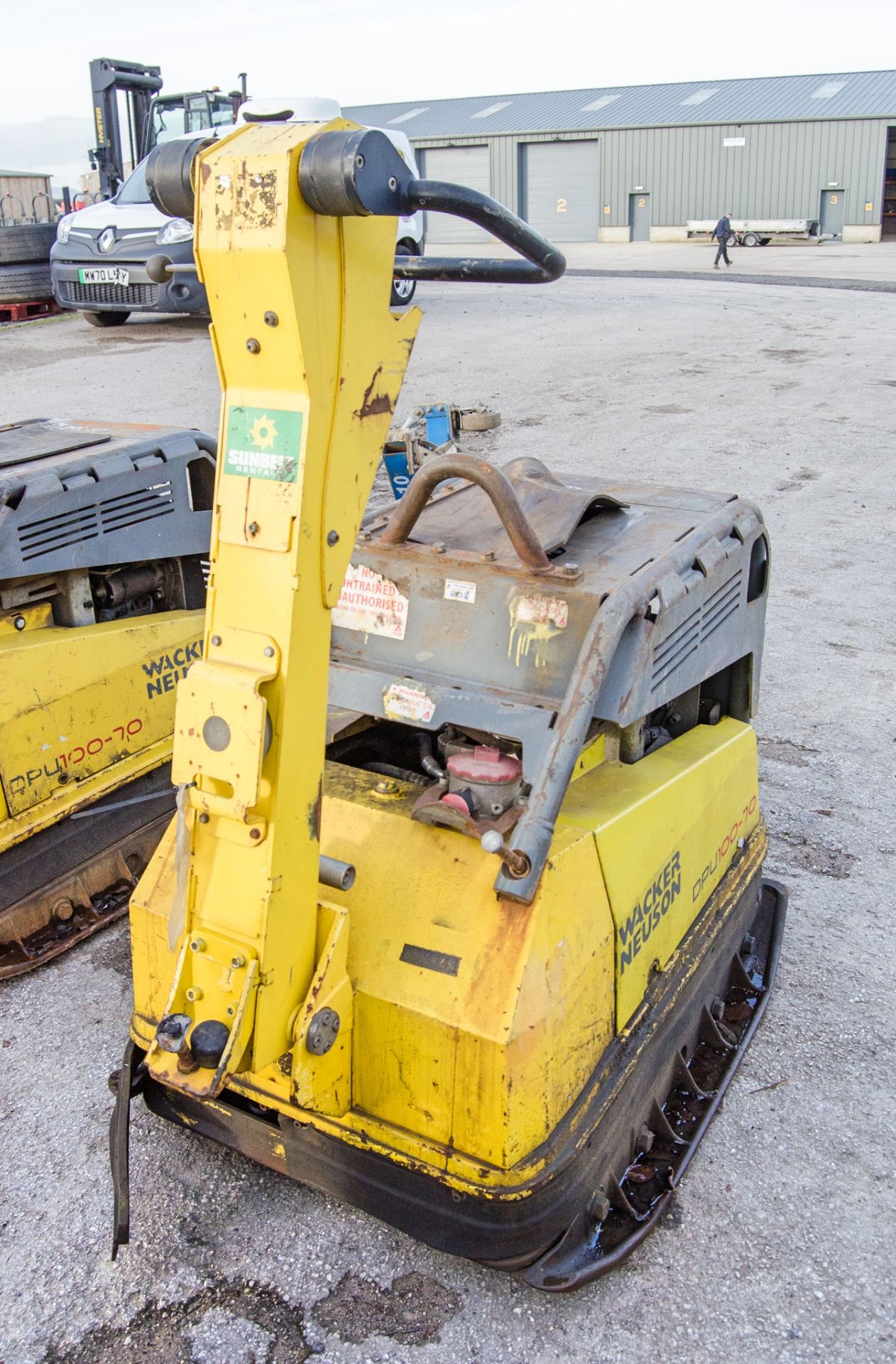 Wacker Neuson DPU100-70 diesel driven forward/reverse compactor plate A664141 - Image 2 of 3