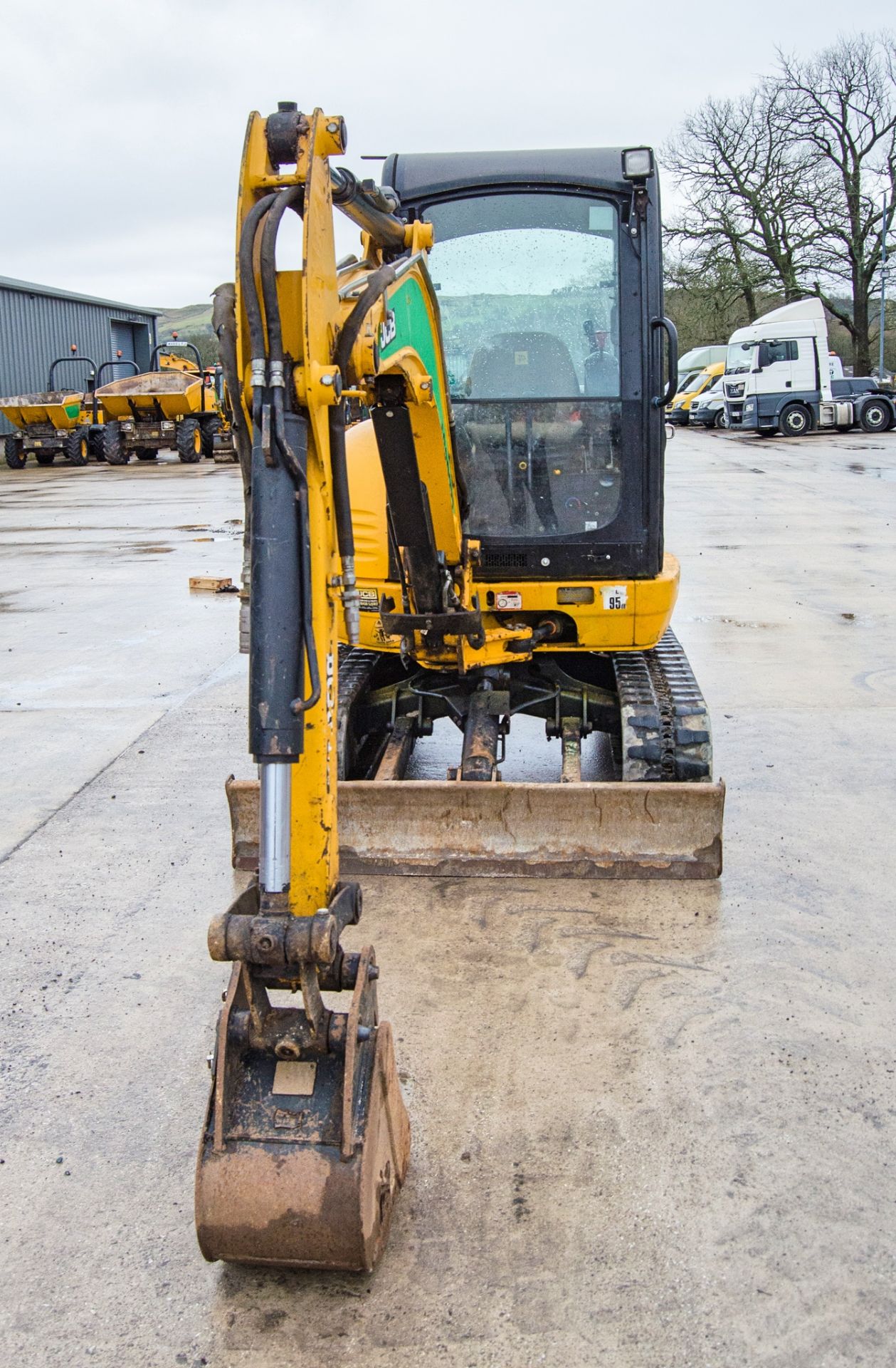 JCB 8025 ZTS 2.5 tonne rubber tracked mini excavator Year: 2015 S/N: 2226812 Recorded Hours: 2476 - Image 5 of 25