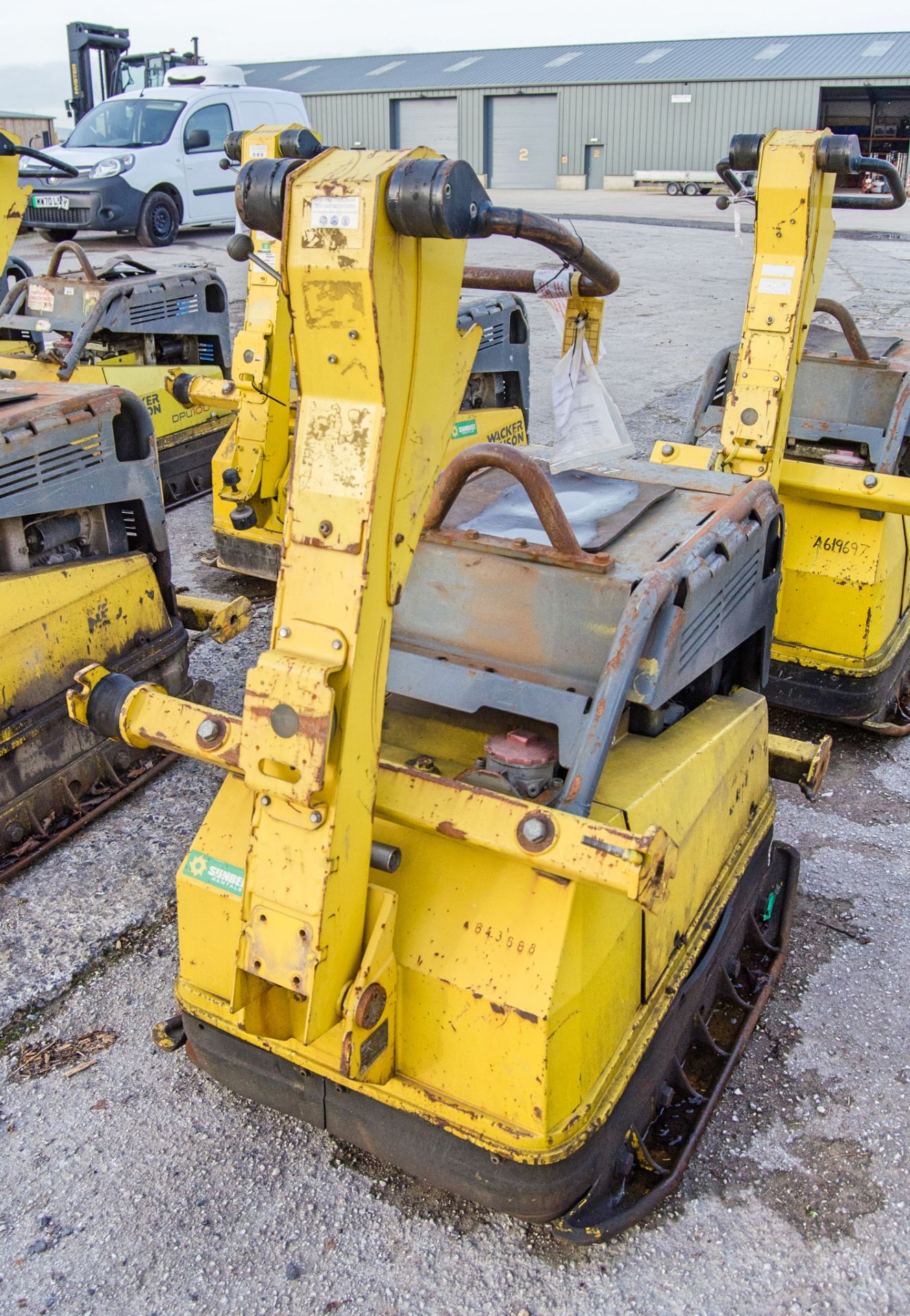 Wacker Neuson DPU100-70 diesel driven forward/reverse compactor plate A643668 - Image 2 of 3