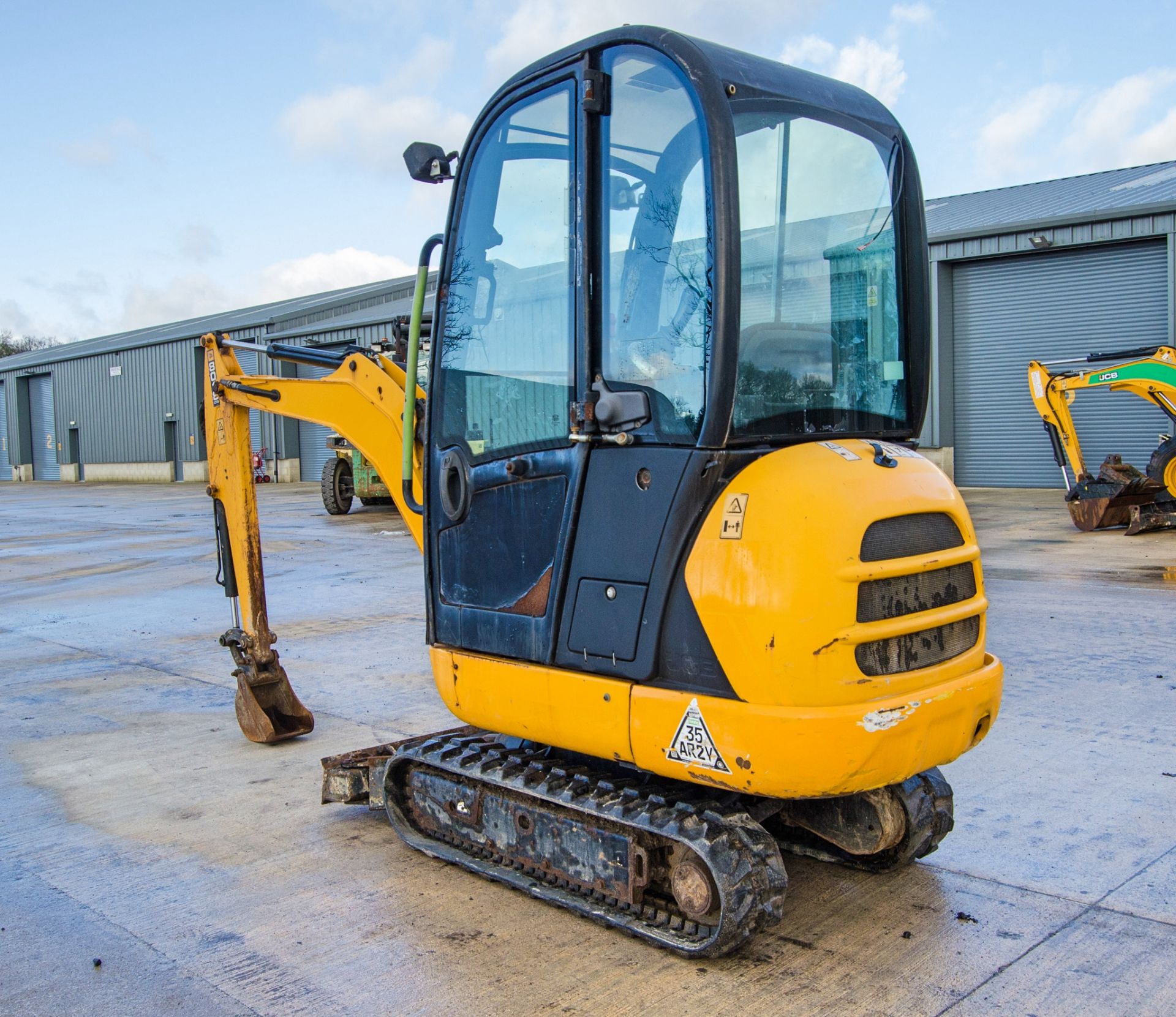 JCB 8018 CTS 1.5 tonne rubber tracked mini excavator Year: 2017 S/N: 2545640 Recorded Hours: 1679 - Image 4 of 26