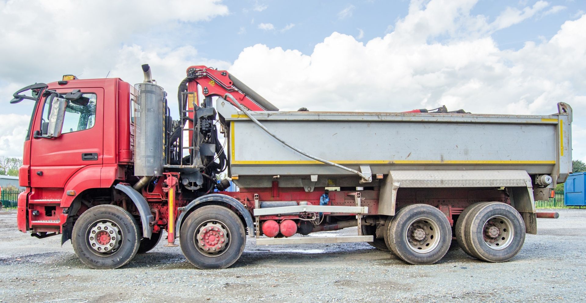 Mercedes Benz Axor 3240K 8x4 32 tonne grab tipper lorry Registration Number: GK58 ZYF Date of - Image 8 of 35