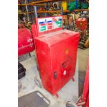 Howler fire extinguisher cabinet trolley 17070055