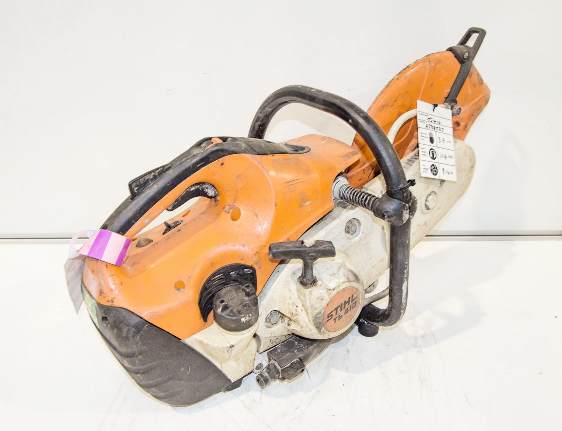 Stihl petrol driven cut off saw A788587 - Image 2 of 2