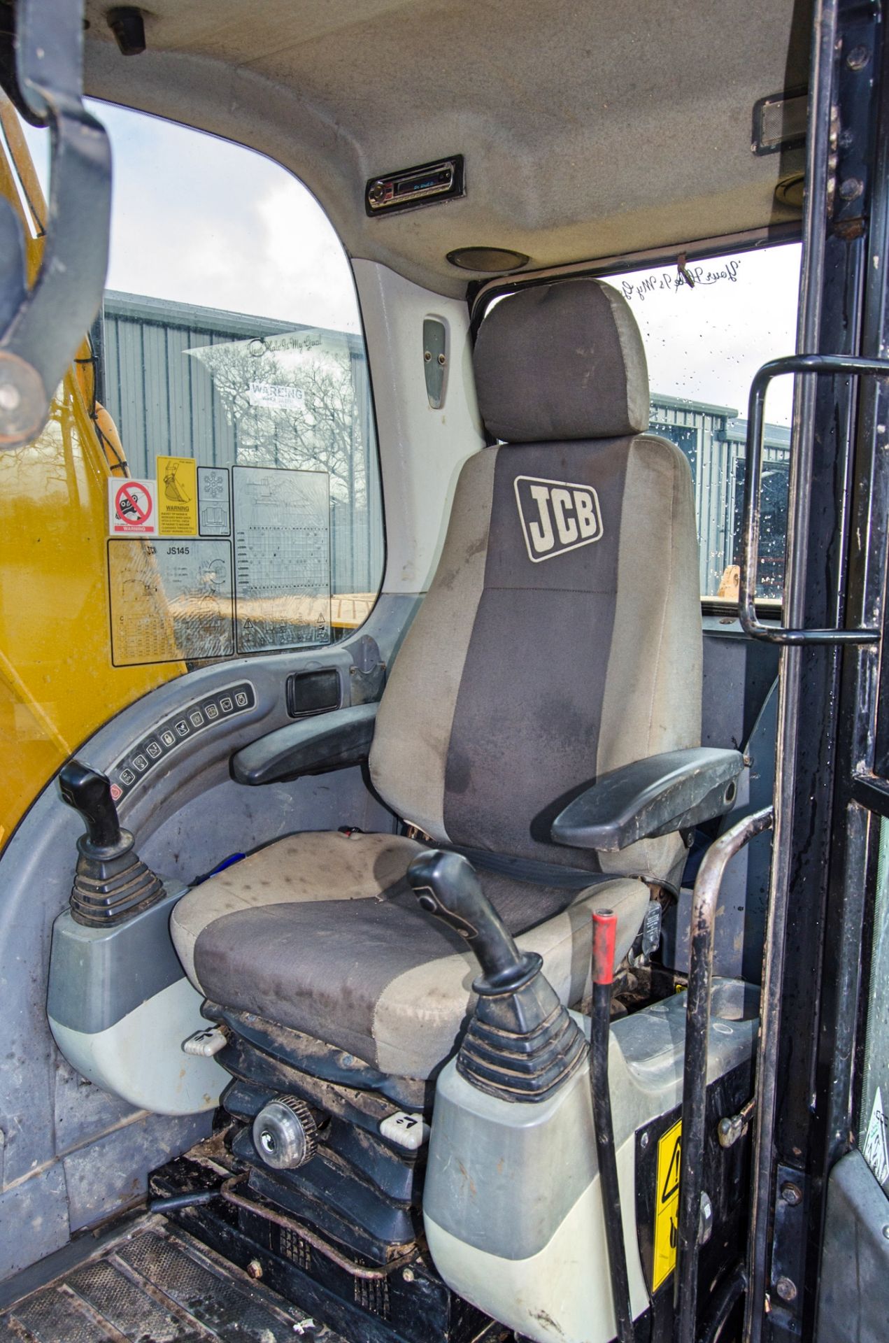 JCB JS145LC 14.5 tonne steel tracked excavator Year: 2009 S/N: 9160009 Recorded Hours: 11,920 piped, - Image 21 of 27