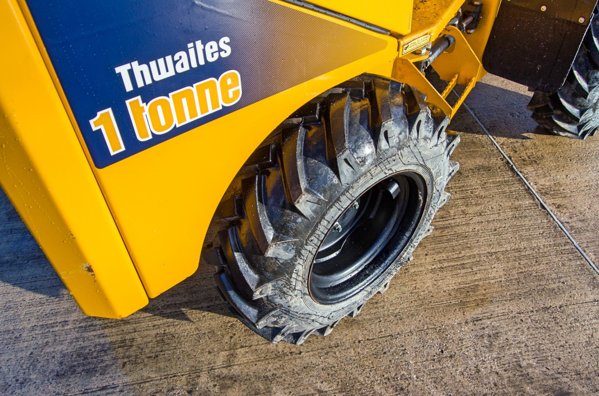 Thwaites 1 tonne hi-tip dumper Year: 2021 S/N: 2101F4661 Recorded Hours: 326 2108TWT914 - Image 15 of 21