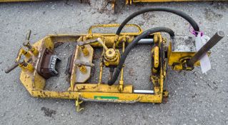 Hydraulic rail shear A657139