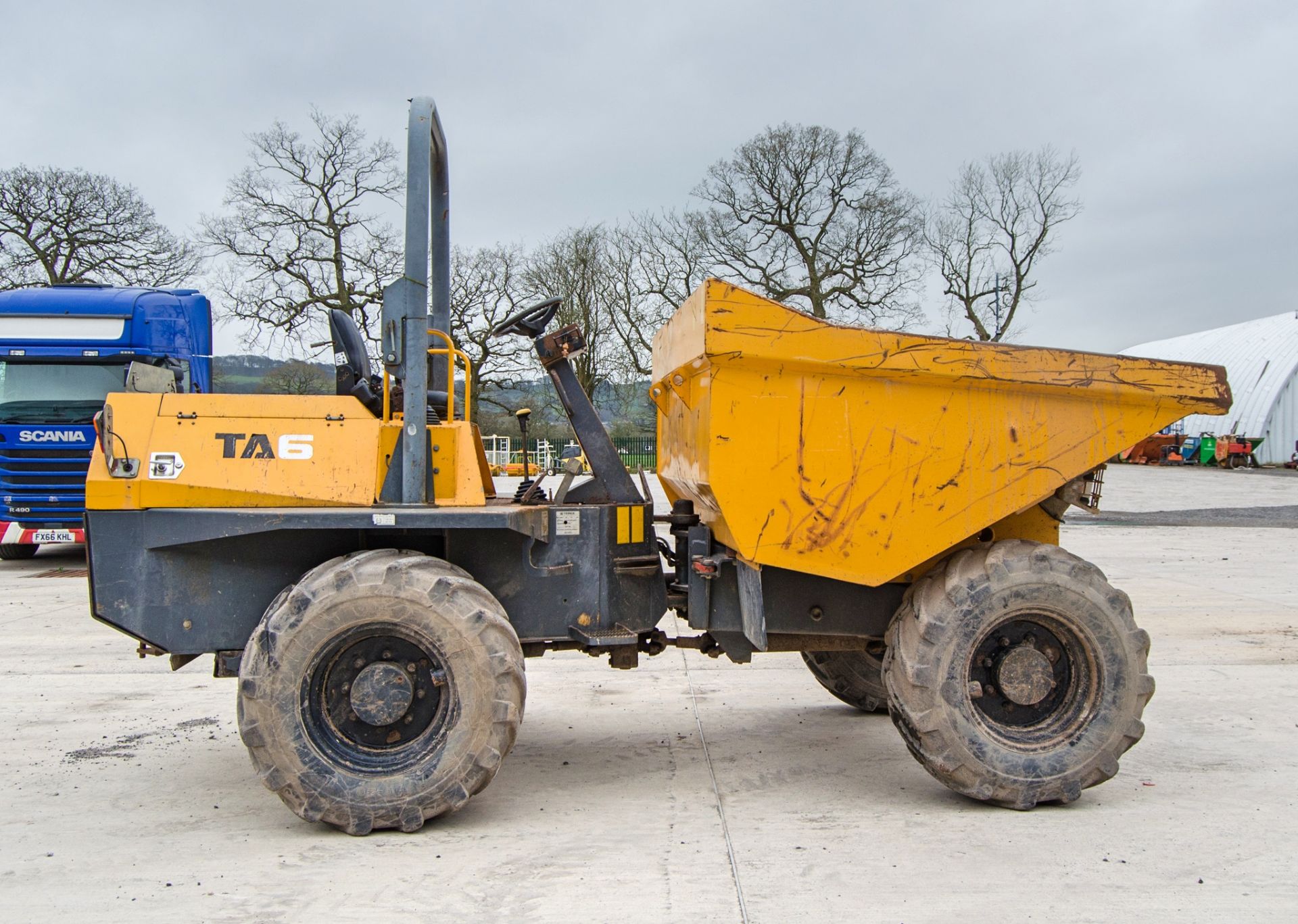 Terex TA6 6 tonne straight skip dumper Year: 2013 S/N: ED1MS3949 Recorded Hours: 2740 c/w V5C - Image 6 of 21