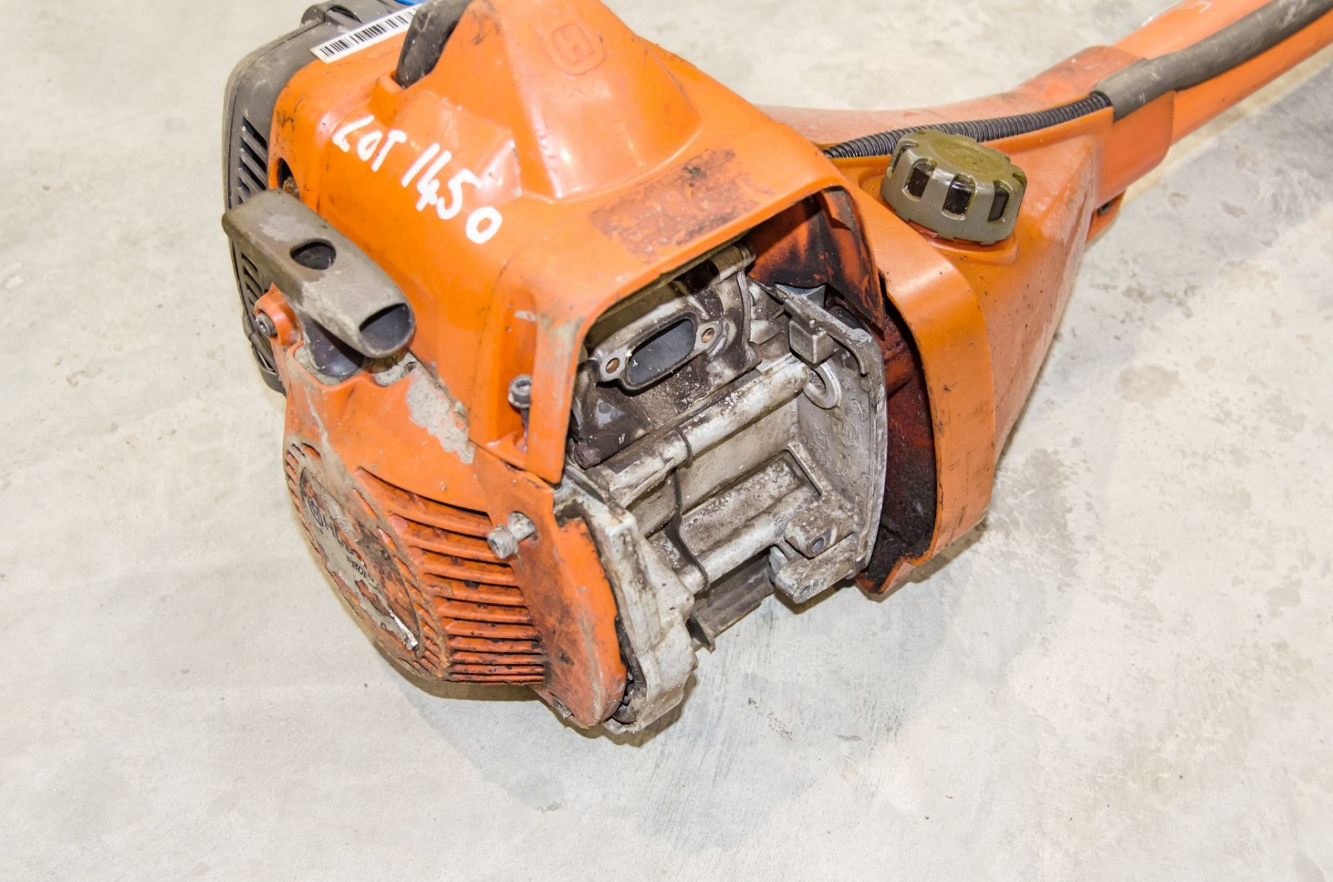 Husqvarna 545RX petrol driven strimmer ** No head and engine parts missing ** 19041145 - Image 3 of 3