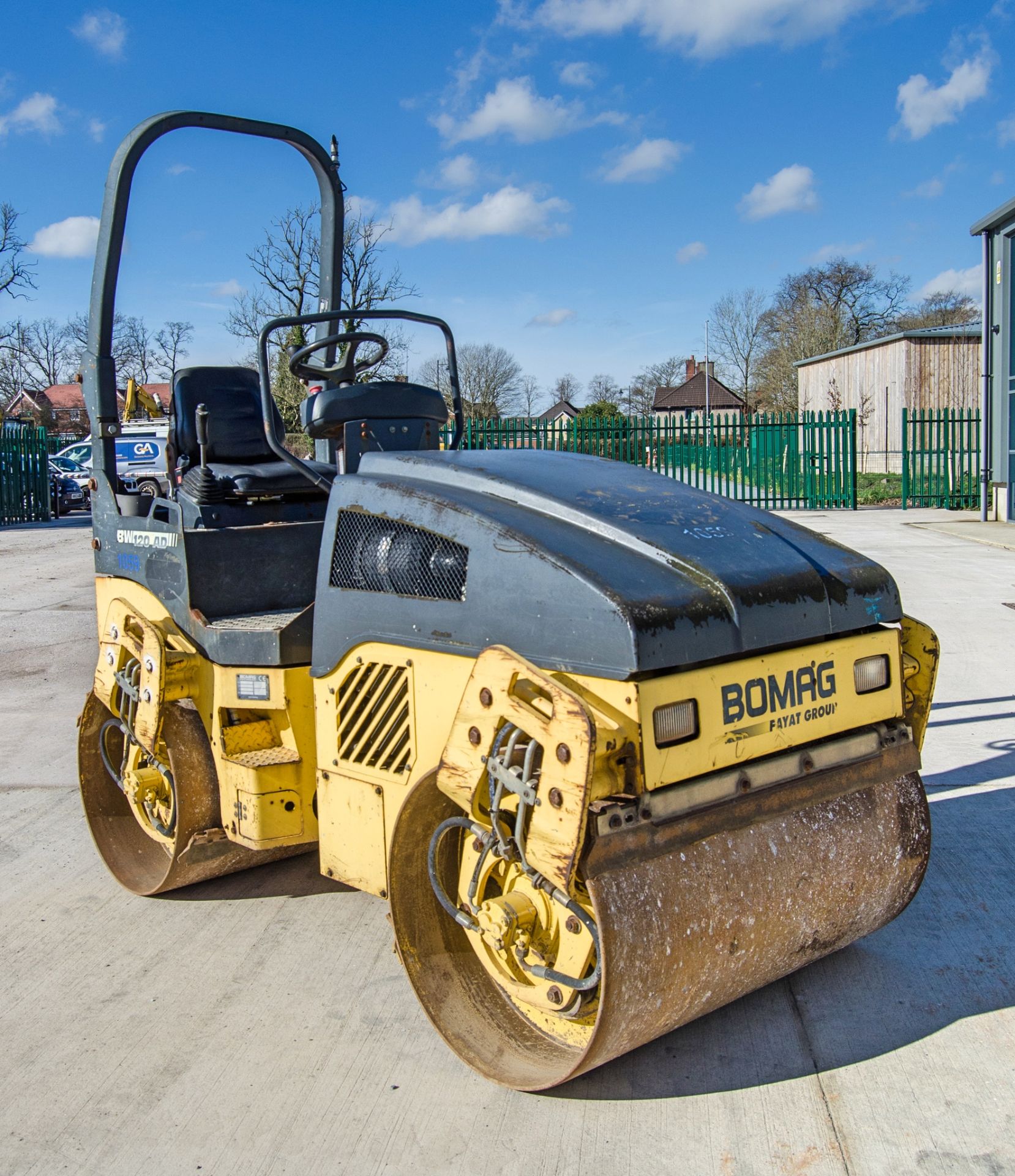 Bomag BW120 AD-4 diesel driven double drum ride on roller Year: 2007 S/N: 24798 Recorded Hours: 1810 - Image 2 of 19