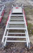Altrex aluminium podium ladder A986681