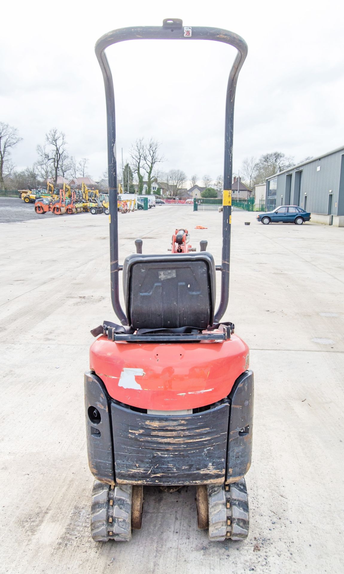 Kubota K008-3 0.8 tonne rubber tracked micro excavator Year: 2014 S/N: H25912 Recorded Hours: 2643 - Image 6 of 25