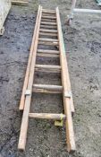 2 stage wooden ladder A721184