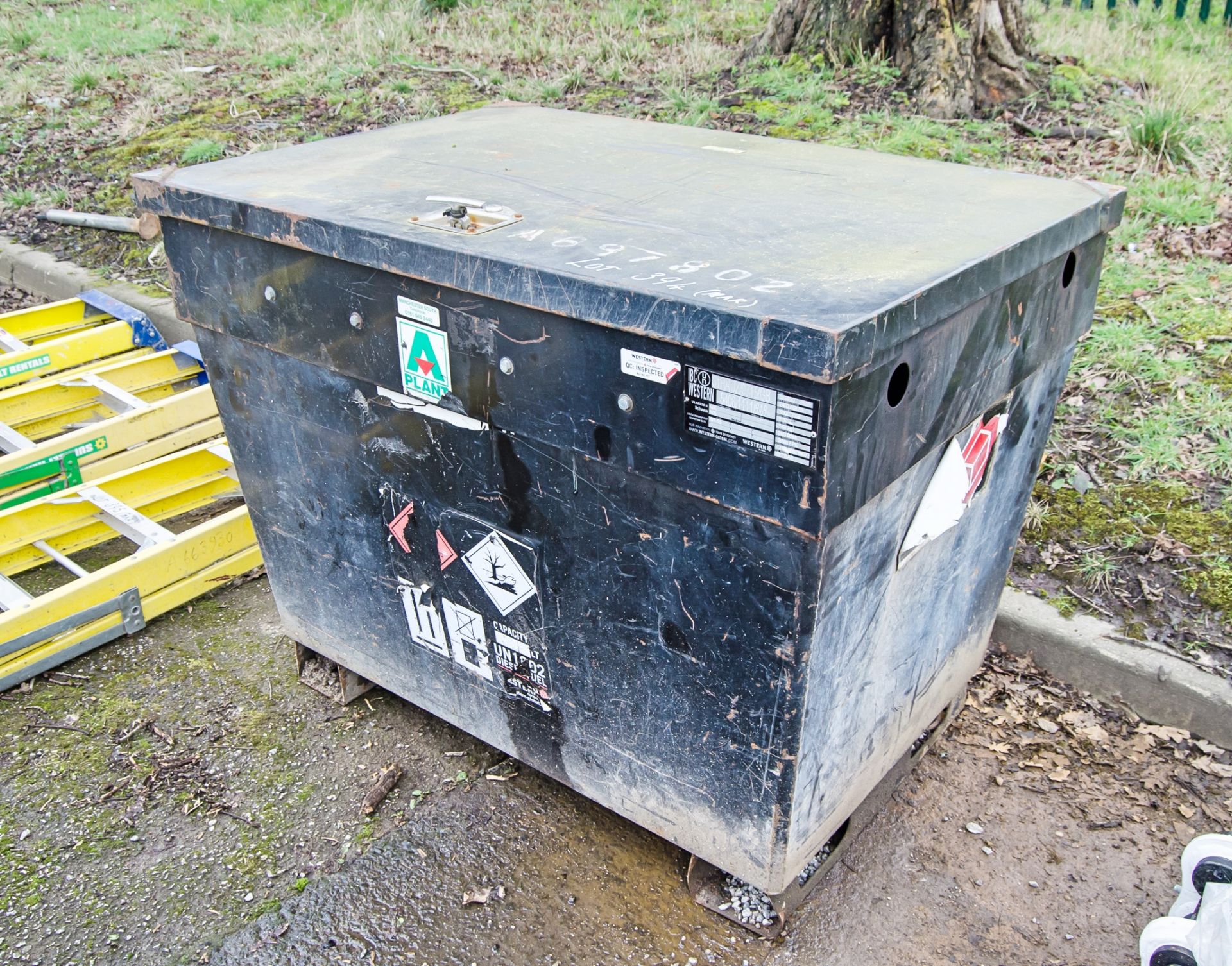 Western Easy Cube 390 litre bunded fuel bowser c/w manual pump, delivery hose and nozzle A697802