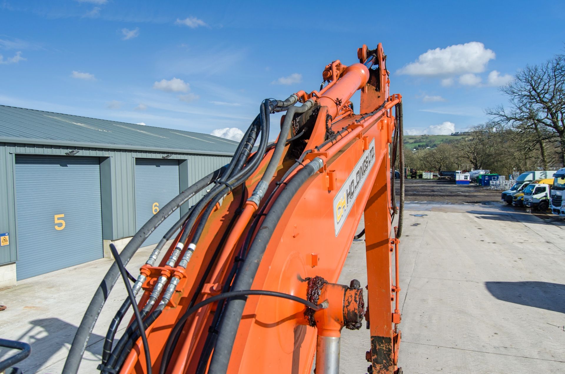 Hitachi Zaxis 130 LCN-6 13 tonne steel tracked excavator Year: 2018 S/N: 102668 Recorded Hours: 7740 - Image 18 of 29