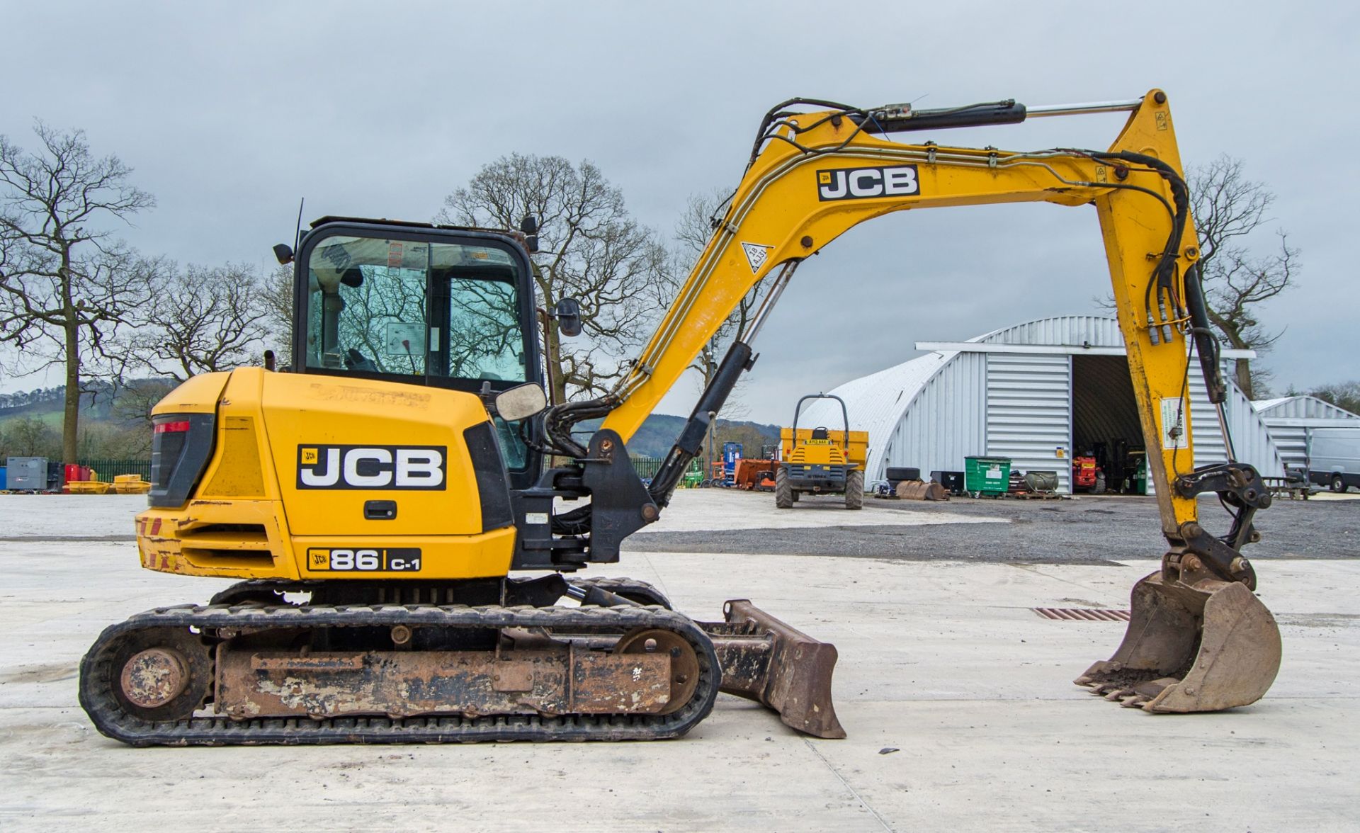 JCB 86C-1 8.5 tonne rubber tracked excavator Year: 2014 S/N: 2249525 Recorded Hours: 7036 blade, - Image 7 of 26