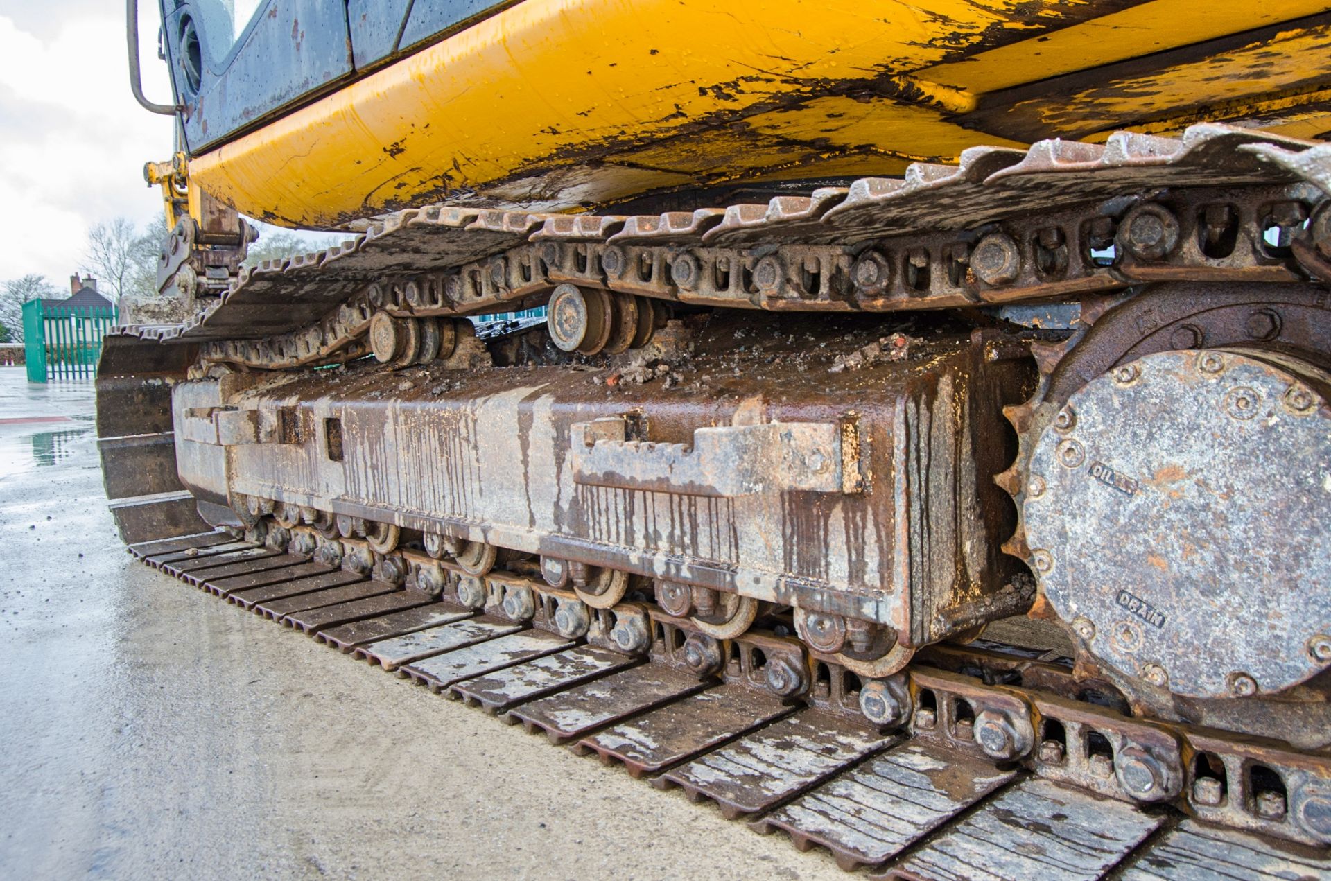 JCB JS145LC 14.5 tonne steel tracked excavator Year: 2009 S/N: 9160009 Recorded Hours: 11,920 piped, - Image 10 of 27