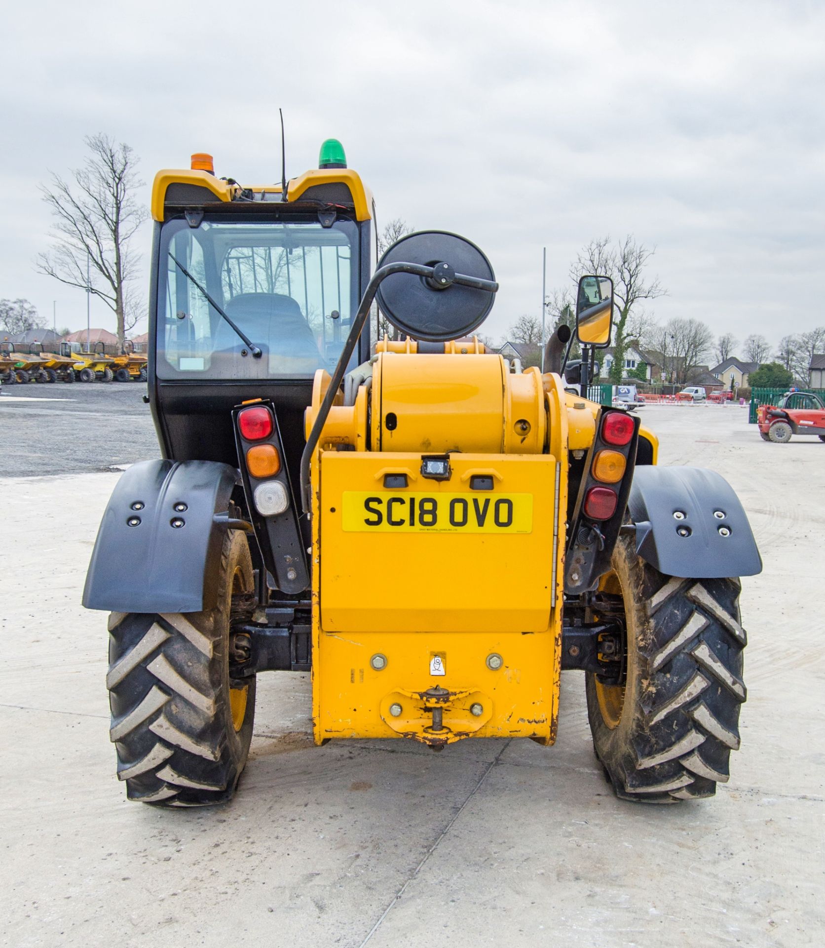 JCB 535-125 T4 IV 12.5 metre telescopic handler Year: 2018 S/N: 2574572 Recorded Hours: 4101 c/w air - Image 6 of 23