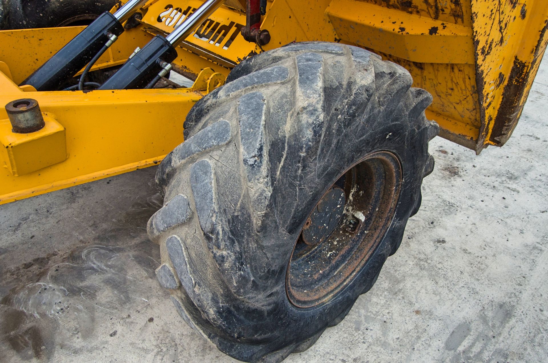 Thwaites 6 tonne straight skip dumper Year: 2007 S/N: 702B4307 Recorded Hours: 1171 S7335 - Image 16 of 21