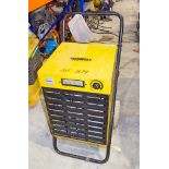 Master 240v dehumidifier A643336