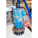 110v submersible water pump ** Lid loose and no power cable ** A848812