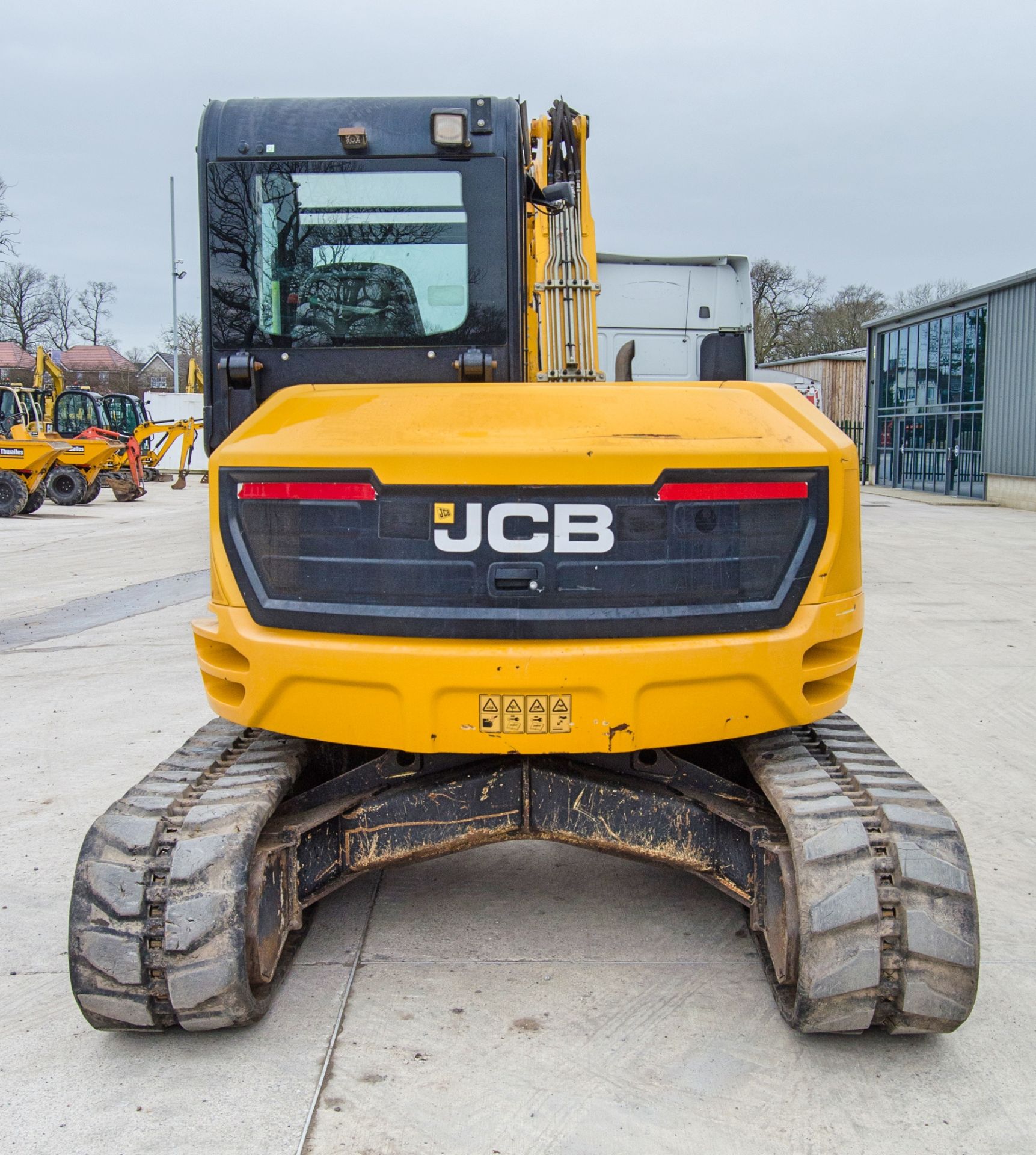 JCB 85Z-1 8.5 tonne rubber tracked excavator Year: 2017 S/N: 2501035 Recorded Hours: 3462 blade, - Image 6 of 28