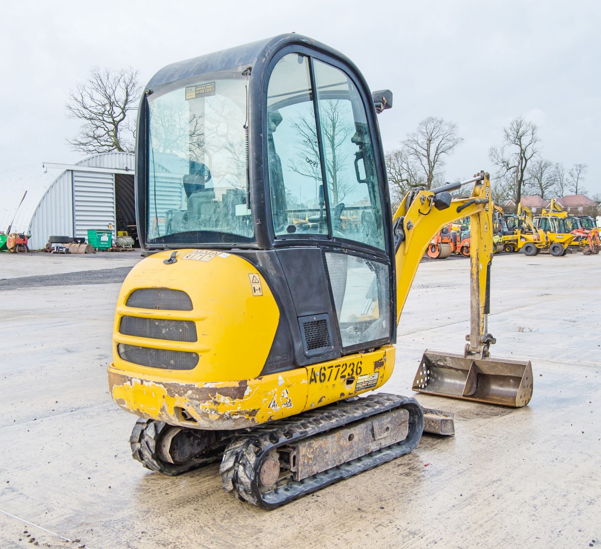 JCB 8016 1.5 tonne rubber tracked mini excavator Year: 2015 S/N: 2071800 Recorded Hours: 2622 blade, - Image 3 of 23