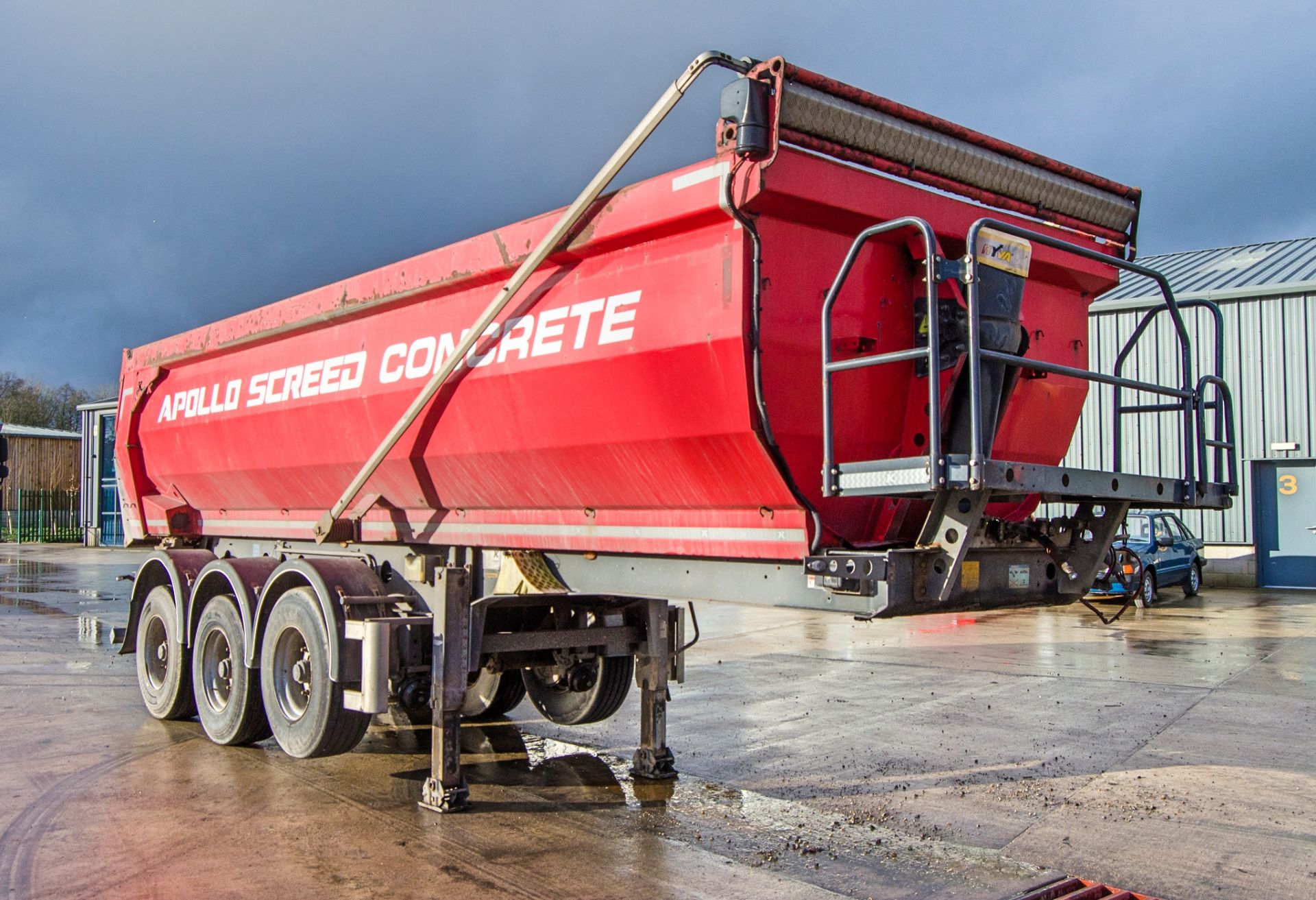 Kassbohrer 9 metre tri-axle aggregate tipping trailer Year: 2019 VIN: 300095092 Reg/Ident Mark: - Image 2 of 15