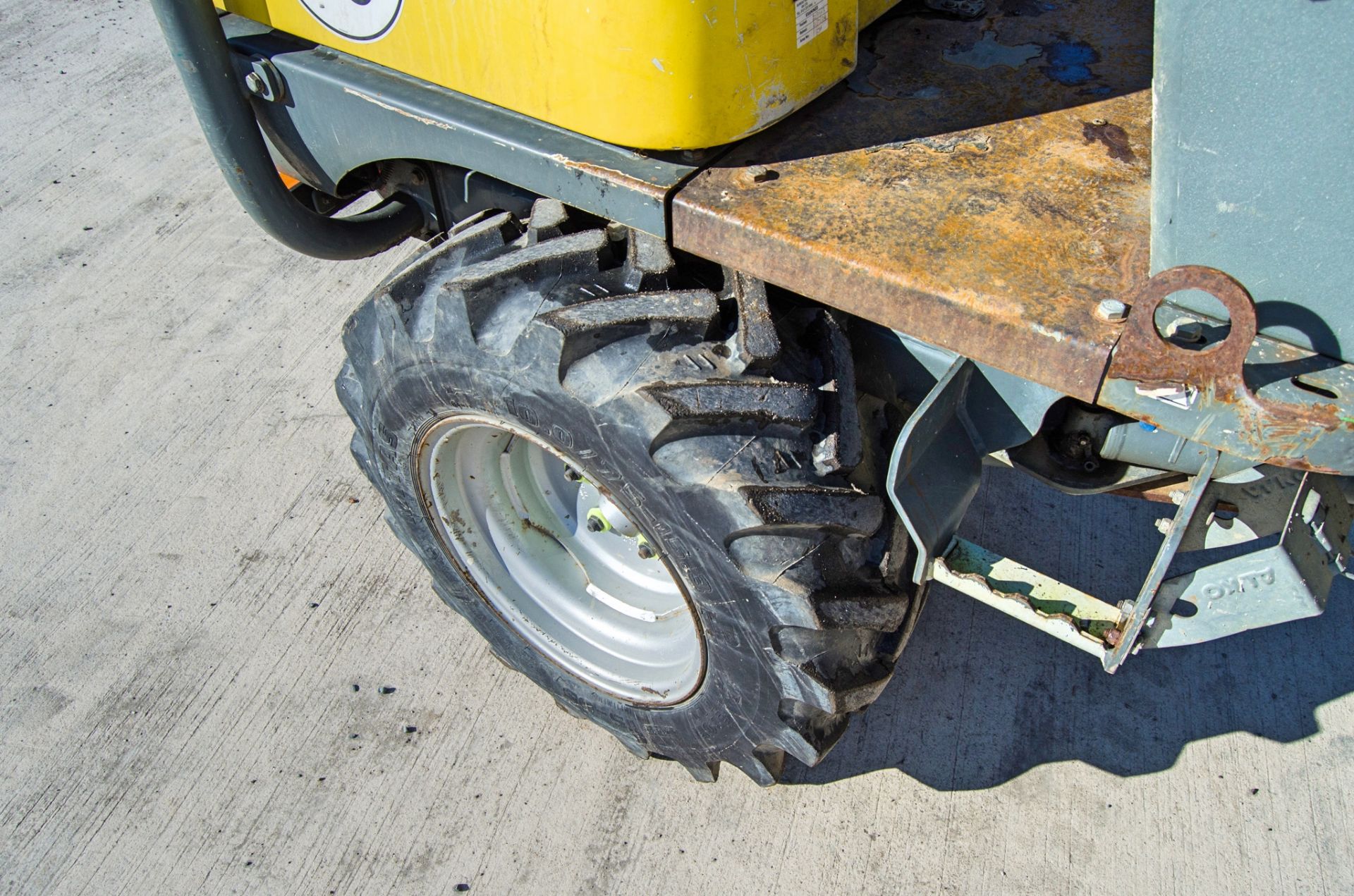 Wacker Neuson 1001 1 tonne hi-tip dumper Year: 2017 S/N: AL00934 Recorded Hours: 1469 c/w V5C - Image 16 of 23