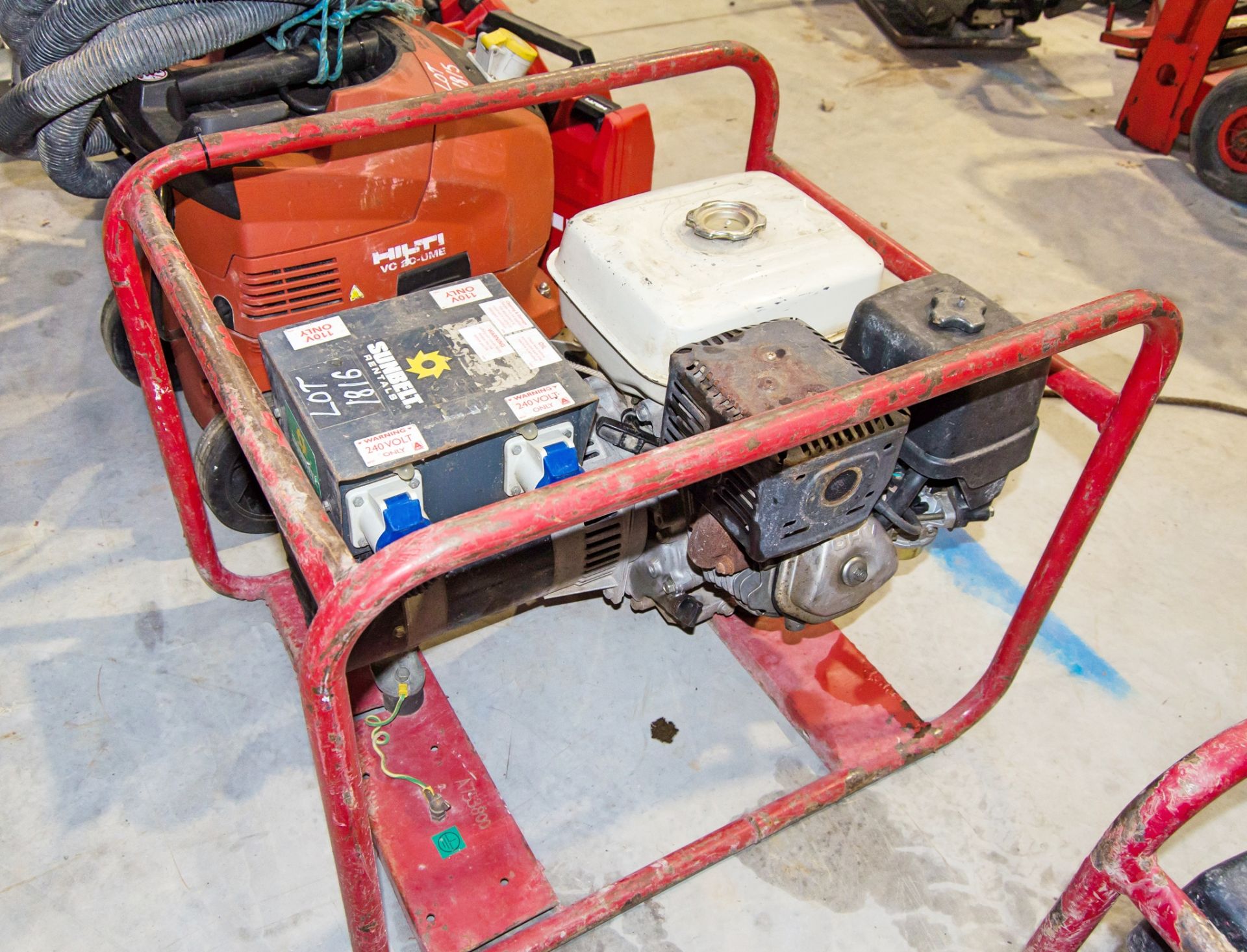 110v/240v 3 kva petrol driven generator A753800 - Image 2 of 2