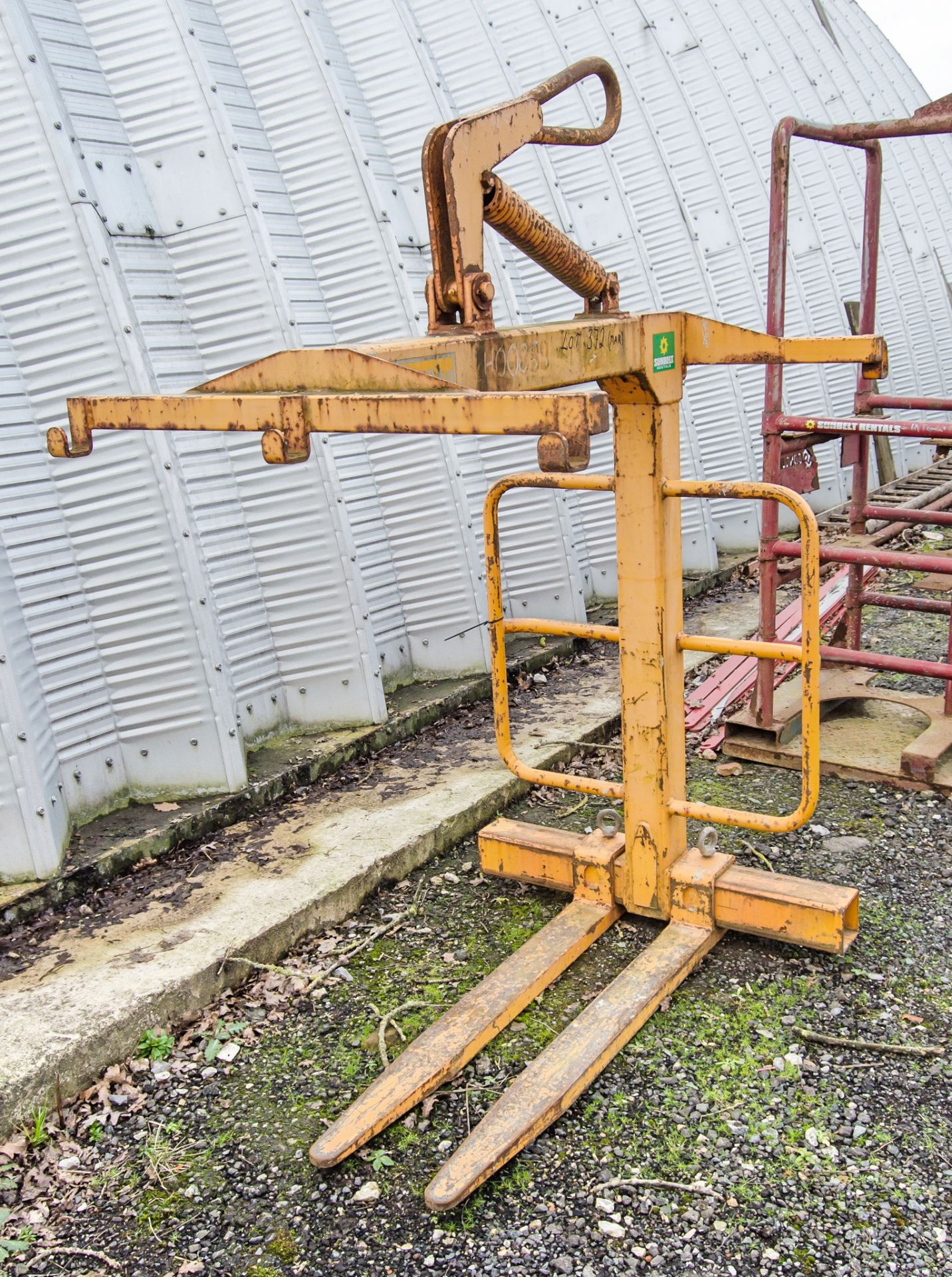 Eichinger 2 tonne self-balancing crane forks INTH00859