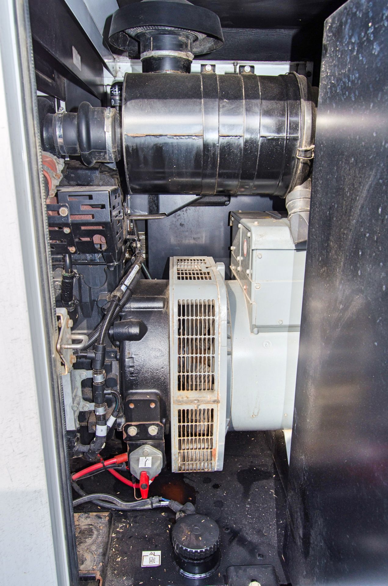 SDMO R110 110 kva diesel driven generator Recorded hours: 31531 ** Battery missing ** A676220 - Image 6 of 11