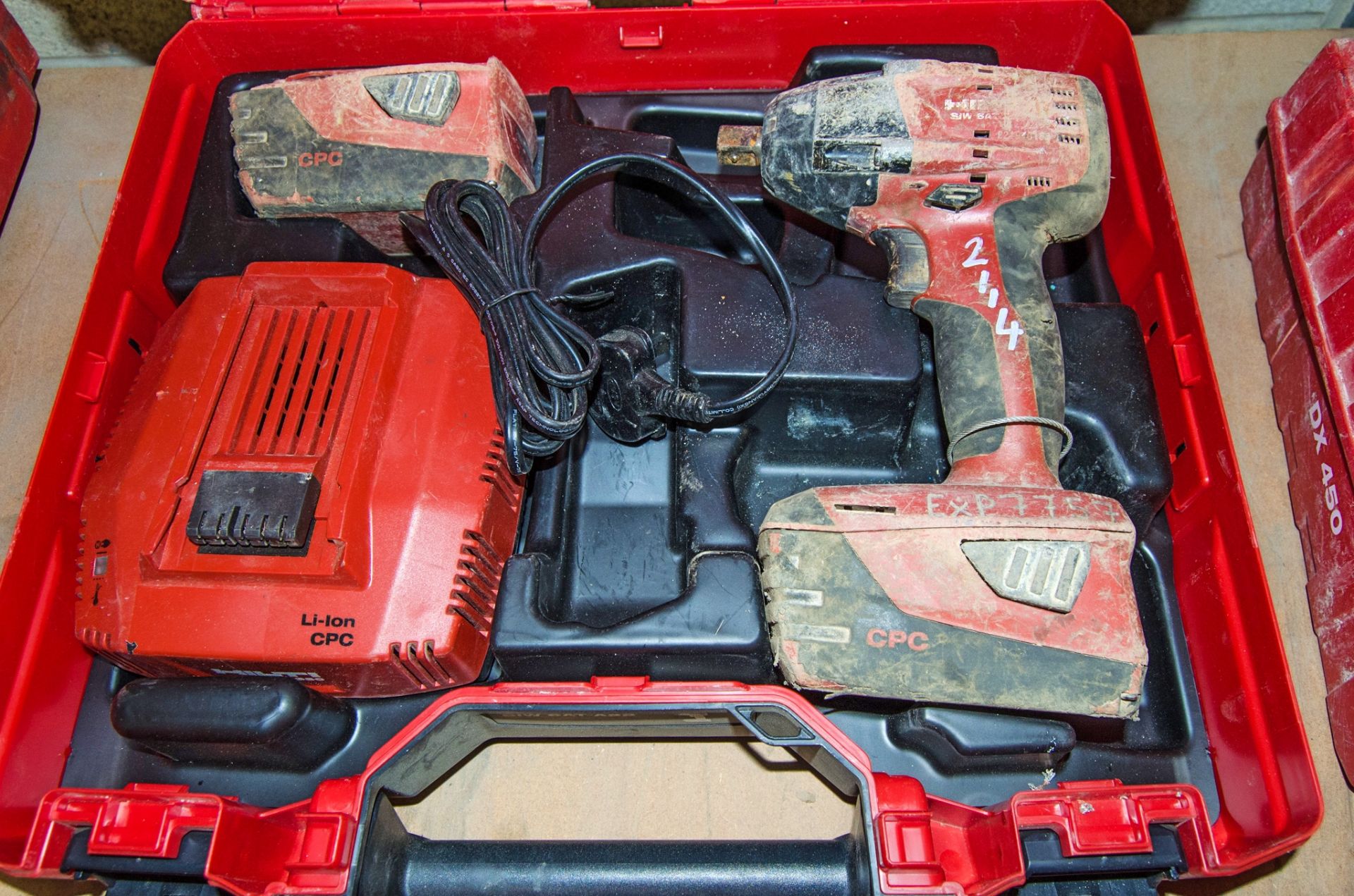 Hilti SIW 22T-A 22v cordless 3/4 inch drive impact gun c/w 2 batteries and carry case ** No