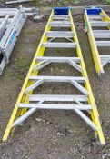 8 tread glass fibre framed step ladder A748096