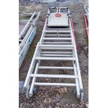 Altrex aluminium podium ladder A986682