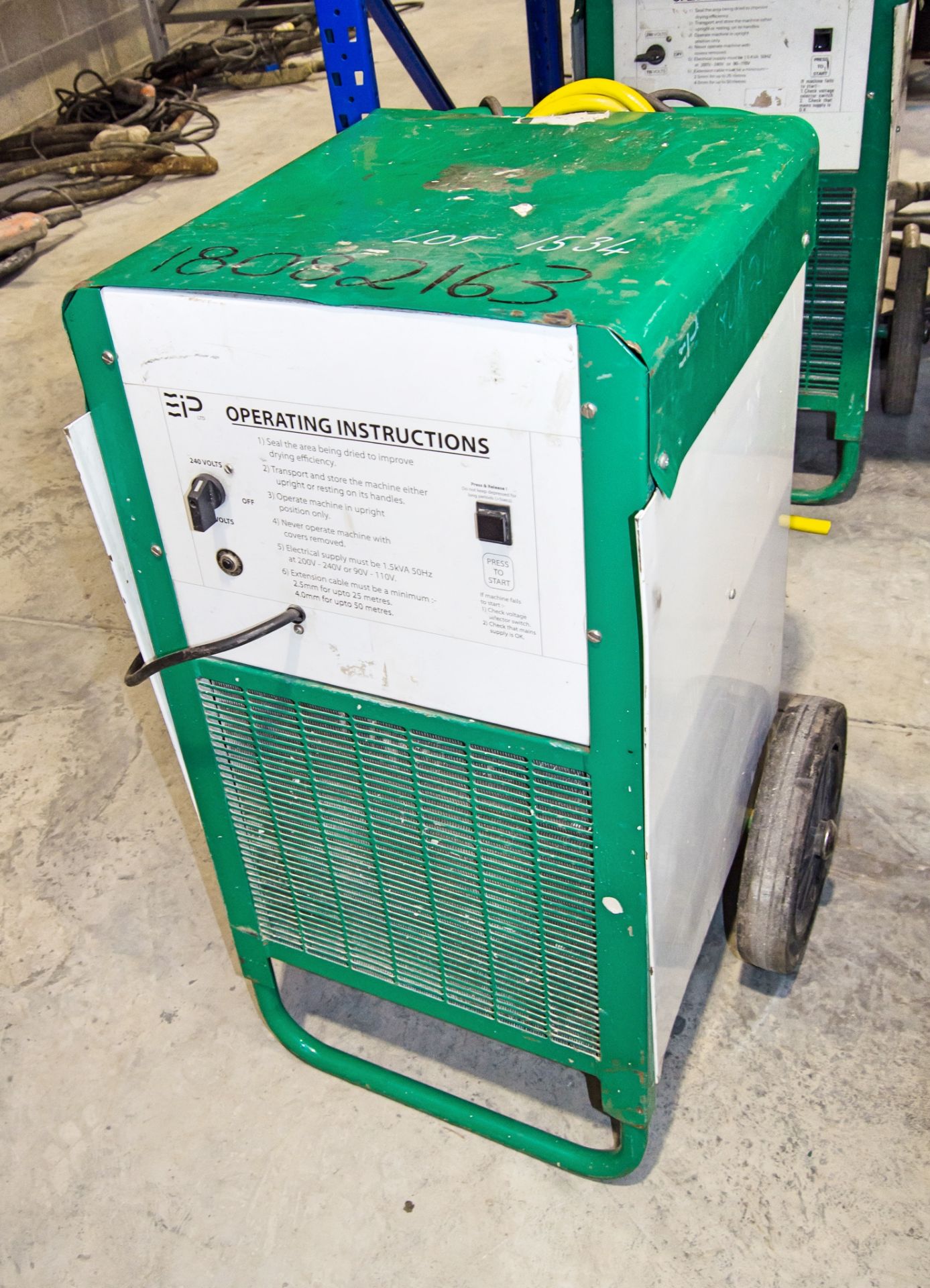 Ebac 240v dehumidifier 18082163