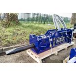 Hirox HDX30 hydraulic breaker to suit 10 to 15 tonne excavator Pin diameter: 65mm Pin centres: 380mm