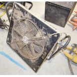 240v air circulation fan ** Broken away from frame ** 18310004