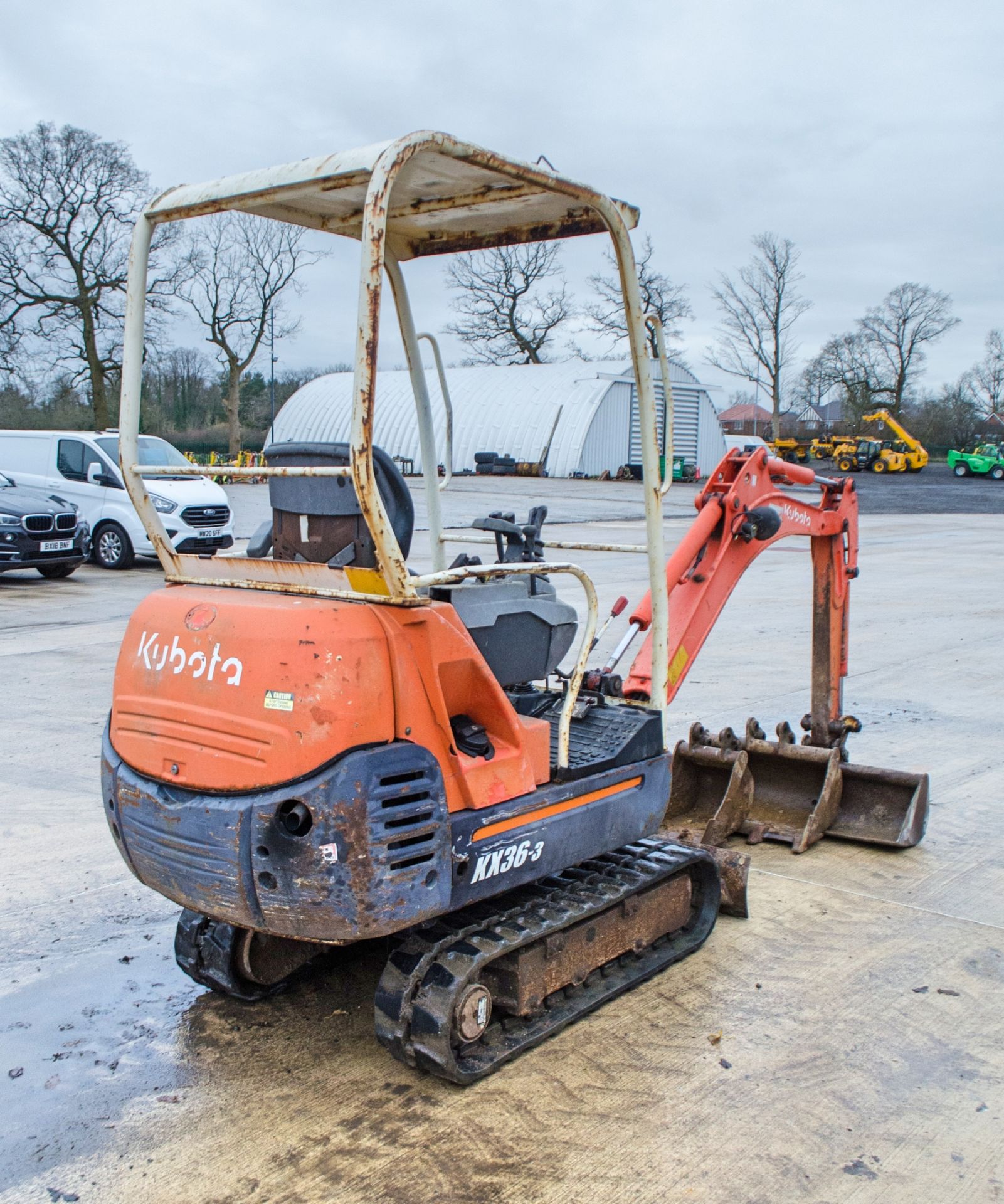 Kubota KX36-3 1.5 tonne rubber tracked mini excavator Year: 2004 S/N: 554433 Recorded Hours: 3629 - Image 3 of 24