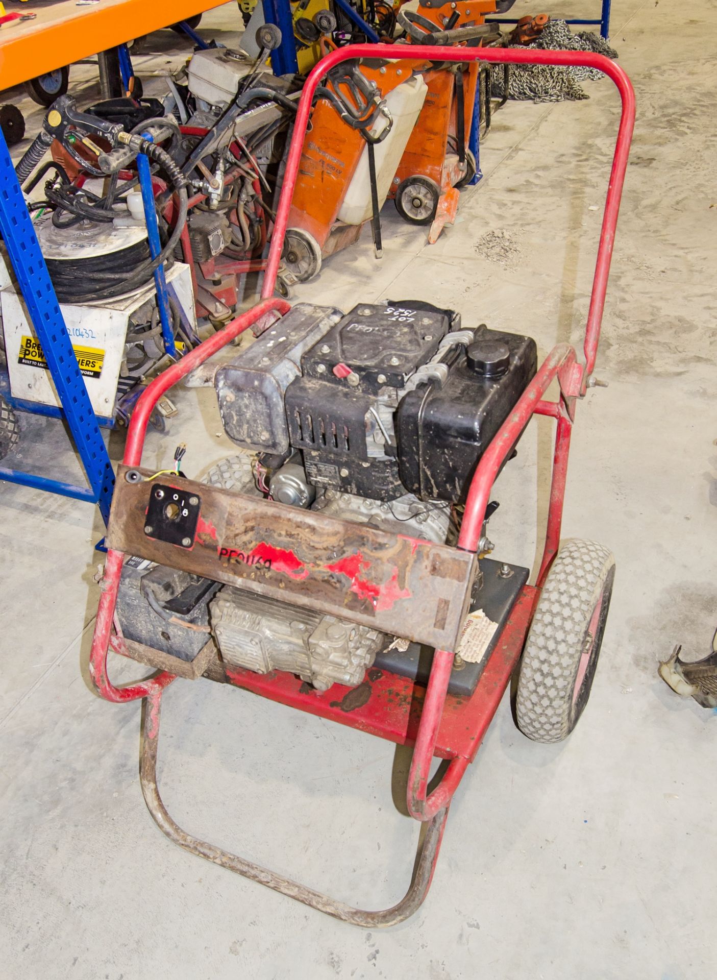 Diesel driven pressure washer ** Ignition switch missing and no hose or lance ** PF01169