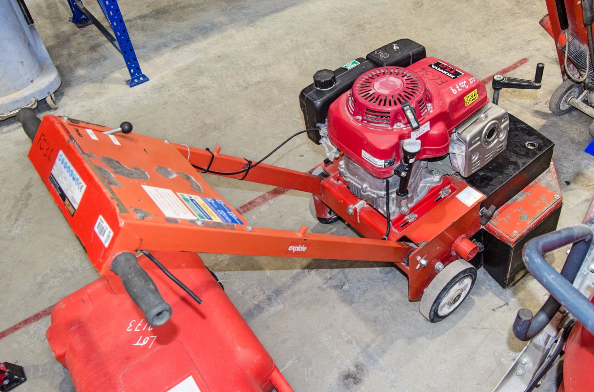 Trelawny TCG500 petrol driven floor grinder FG34 - Image 2 of 2