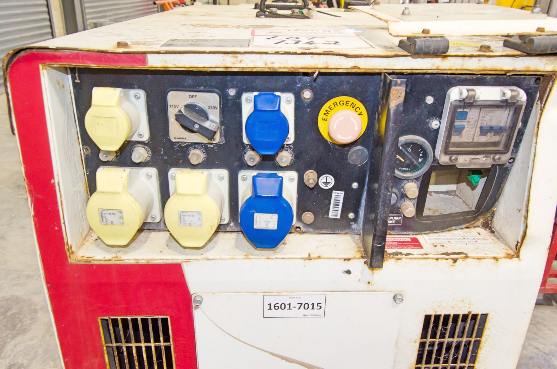 Stephill SSD1000S 10 kva diesel driven generator Year: 2016 S/N: 602275 ** Start panel switch - Image 3 of 5