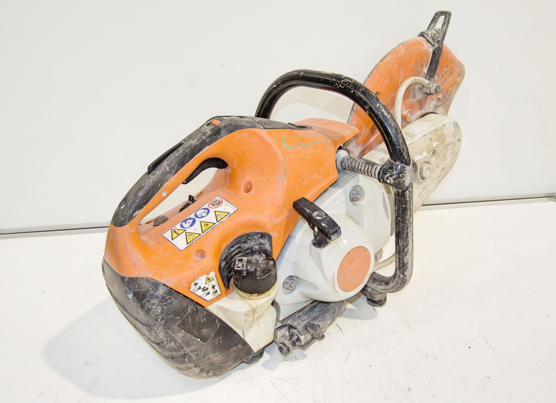 Stihl TS410 petrol driven cut off saw 0227C202 - Image 2 of 2